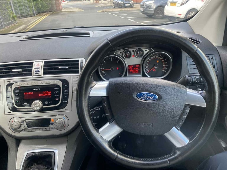 Ford, KUGA Titanium Low mileage 2010