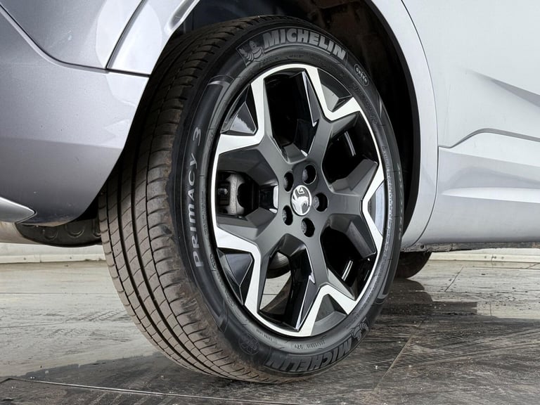 2024 Vauxhall Grandland 1.2 Turbo Ultimate 5dr Auto HATCHBACK PETROL Automatic