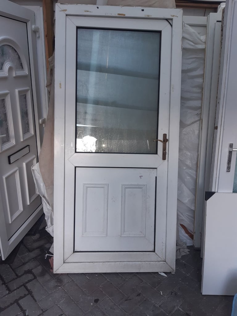 Pvc bak door very clean