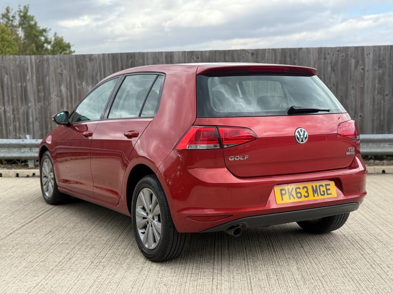 2013 Volkswagen Golf BLUEMOTION 1.6 TDI - 12 MONTHS MOT - £20 CHEAP CAR TAX 2KEY HATCHBACK Diesel...