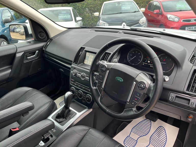 2014 Land Rover Freelander 2.2 SD4 SE Tech 5dr Auto SUV Diesel Automatic