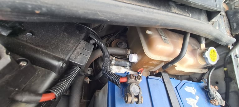 Mazda, 1996, 2490 (cc)