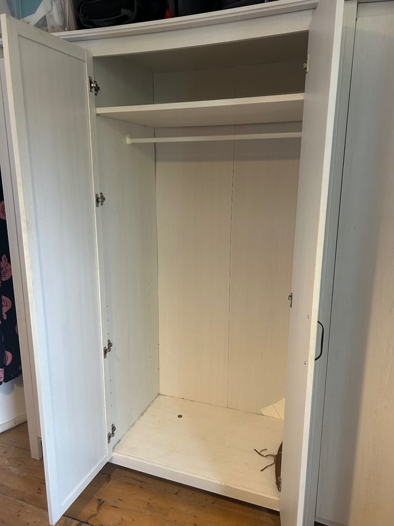 Free Wardrobes 