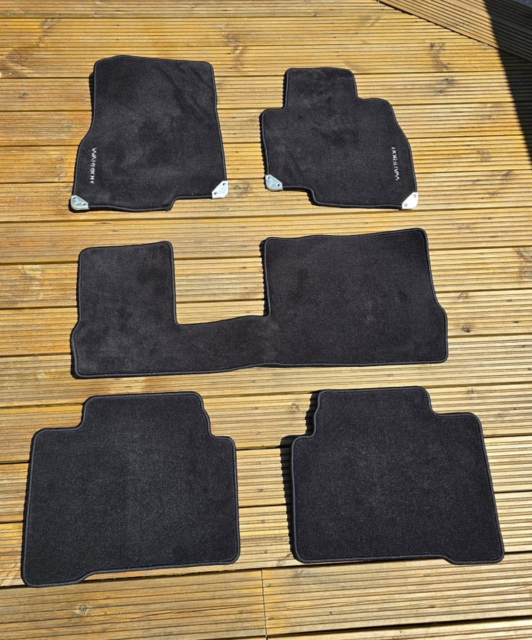 Mitsubishi car floor mats for L200 or Warrior