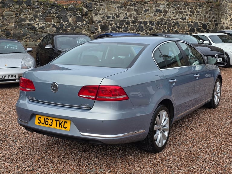 2013 Volkswagen Passat 2.0 TDI Bluemotion Tech Highline 4dr SALOON DIESEL Manual