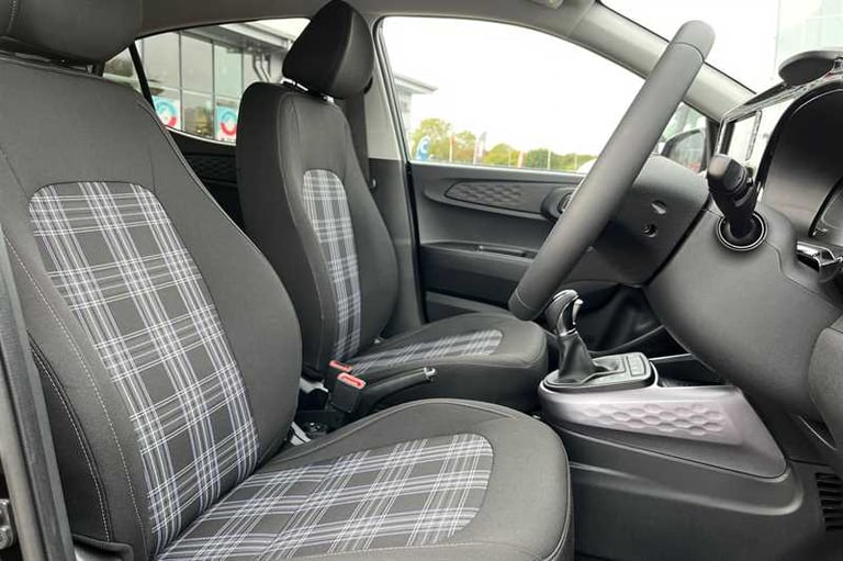 2025 Hyundai i10 1.2 Premium Hatchback 5dr Petrol Auto Euro 6 (s/s) (79 ps) Hatchback Petrol Auto...