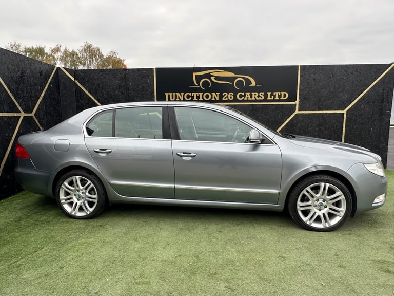 2012 Skoda Superb 2.0 TDI CR 170 Elegance 5dr DSG HATCHBACK Diesel Automatic