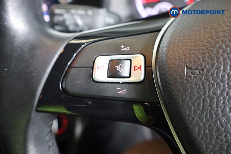 2018 Volkswagen Polo 1.0 TSI 95 SE 5dr Hatchback Petrol Manual