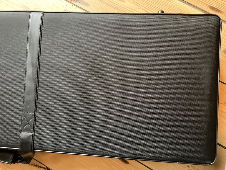 Ibanez Premium Soft Rigid Case for RG series electric guitars