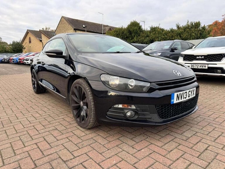 VOLKSWAGEN SCIROCCO 2.0 TDi BlueMotion Tech GT NAV LEATHER FULL SERVICE HISTORY
