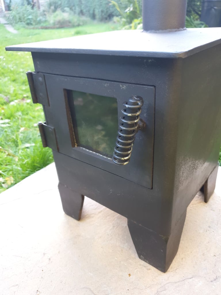 Small wood stove - For shed / boat / van - Good condition