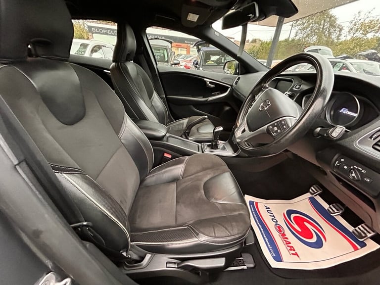 2018 Volvo V40 2.0 D3 R-Design Nav Plus Hatchback 5dr Diesel Manual Euro 6 (s/s) (150 ps) Hatchba...