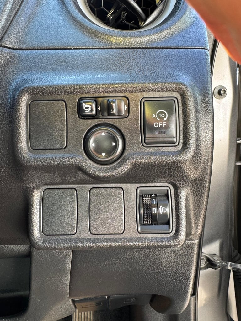 2013 Nissan Note 1.2 DIG-S Acenta Hatchback Petrol Automatic