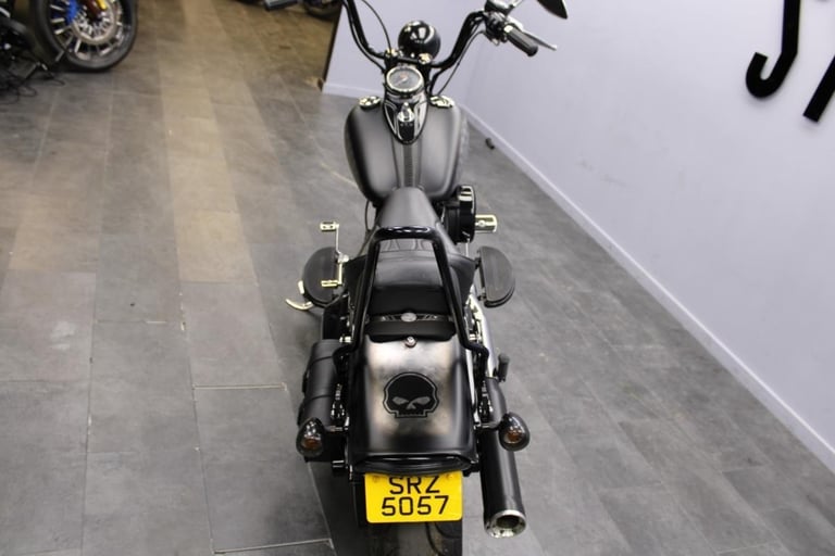 2009 Harley-Davidson FLSTSB Softail Crossbones in Denim Black