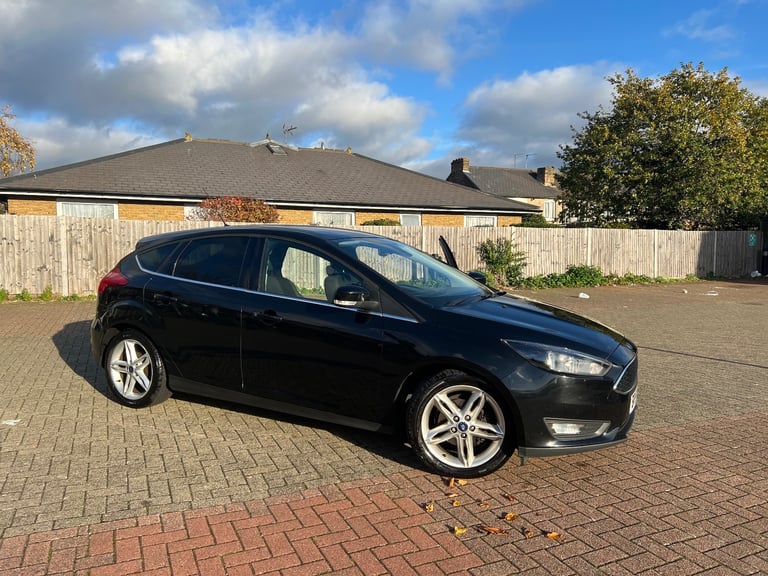 image for Ford, FOCUS, Hatchback, 2015, Manual, 999 (cc), 5 doors