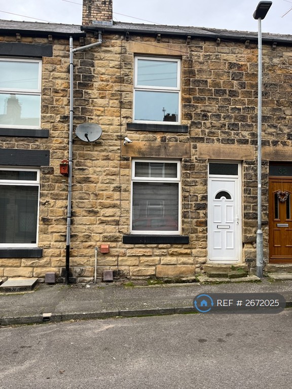 3 bedroom house in Fitzwilliam Street, Hoyland, Barnsley, S74 (3 bed) (#2672025)