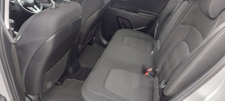 2014 Kia Sportage 1.6 1 5d 133 BHP Estate Petrol Manual