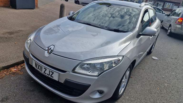 Renault, MEGANE, Estate, 2011, Manual, 1461 (cc), 5 doors