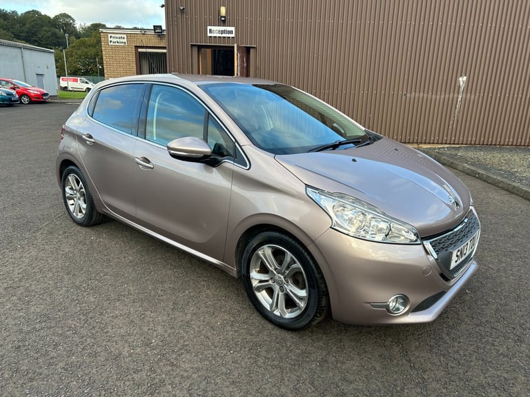 image for 2013 Peugeot 208 1.2 VTi Allure 5dr HATCHBACK Petrol Manual
