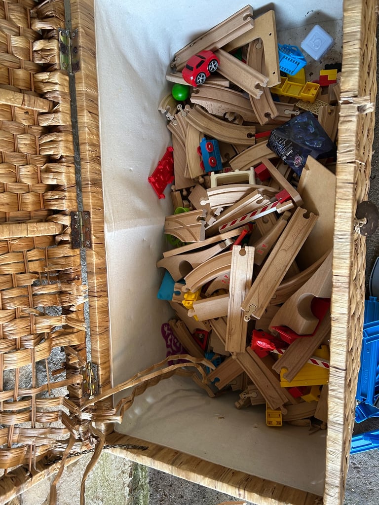 Large collection of brio used