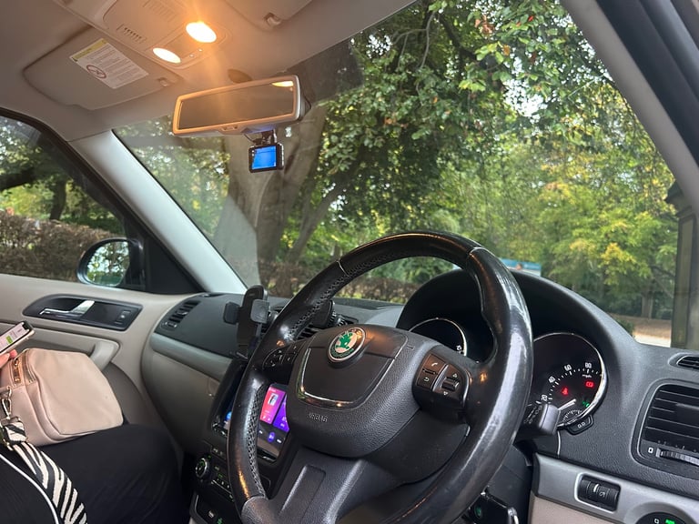 Skoda, YETI, Hatchback, 2010, Semi-Auto, (DSG) 1968 (cc), 5 doors