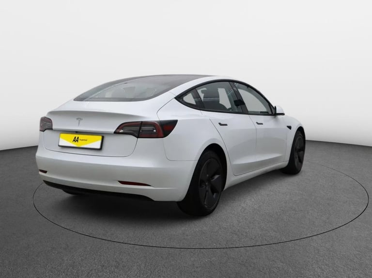 2021 Tesla Model 3 Standard Range Plus Saloon 4dr Electric Auto RWD (241 bhp) Saloon ELECTRIC Aut...
