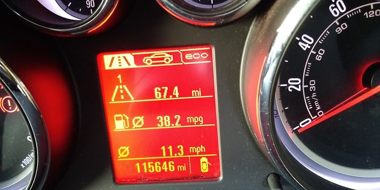 Vauxhall, ASTRA, Hatchback, 2012, Manual, 1.7 CDTi SRi , 5 doors