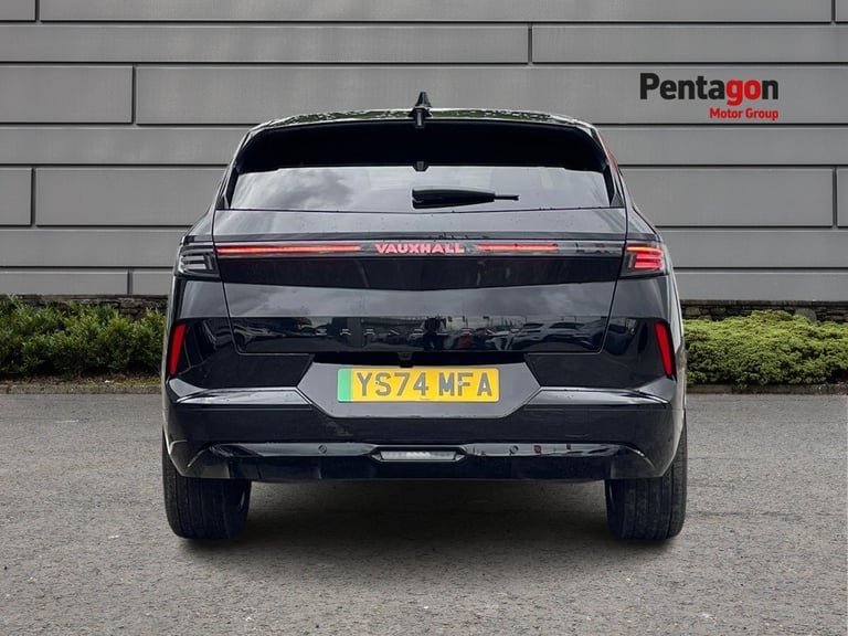  Vauxhall Grandland Electric 73kwh Gs Suv 5dr Electric Auto 213 Ps Electric