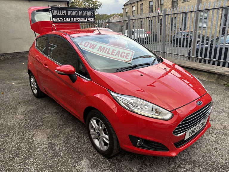 FORD FIESTA 1.25 Zetec 2017