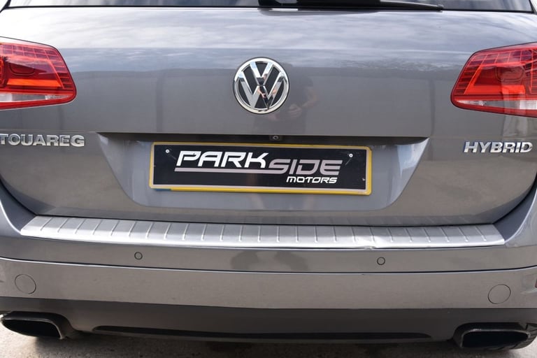 2013 Volkswagen Touareg 3.0h TSI V6 Hybrid SUV 5dr Petrol Hybrid Tiptronic 4WD Euro 5 (s/s) (333 ...