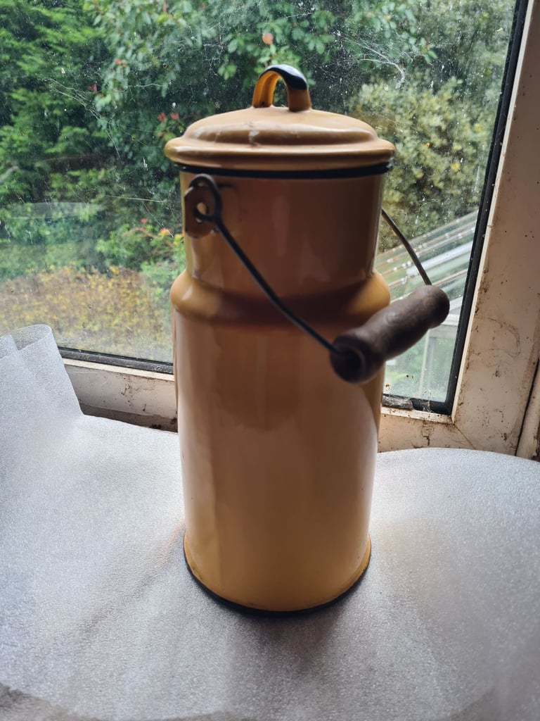 image for DECORATIVE ITEMS FOR KITCHEN DISPLAY