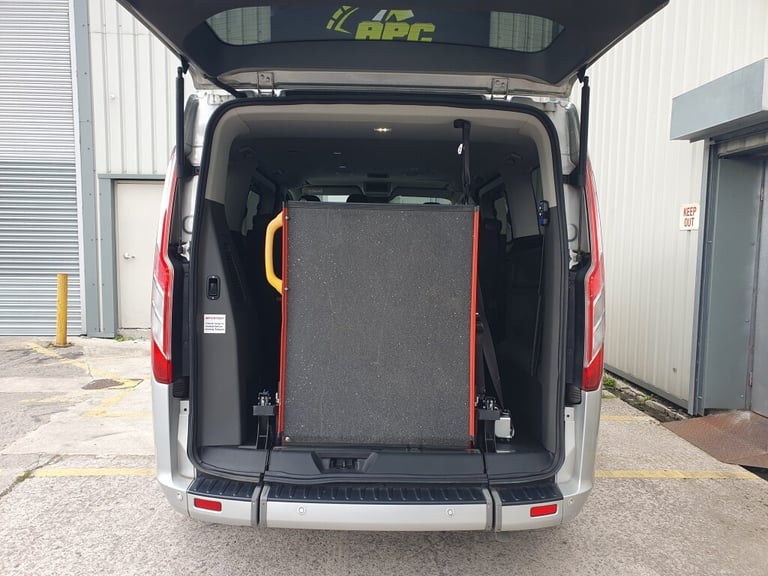 2018 Ford Tourneo Custom 2.0 320 TITANIUM L2 4DR Automatic MPV Diesel Automatic