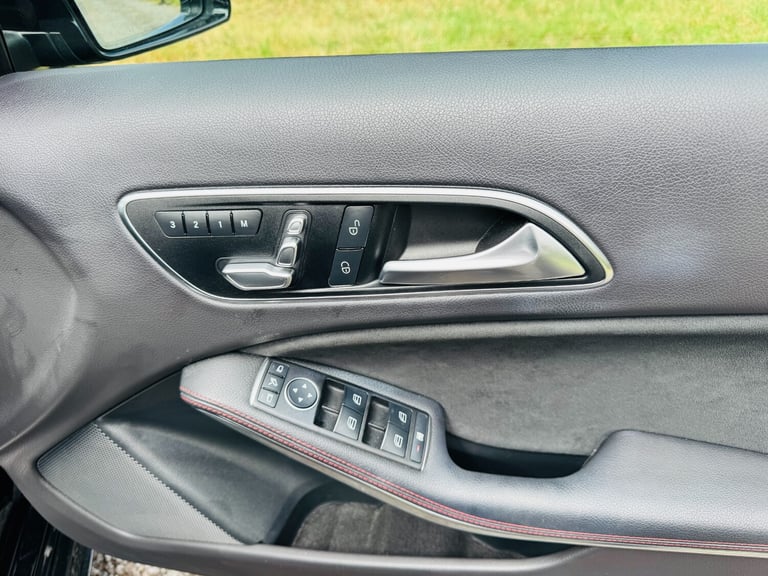2016 16 PLATE MERCEDES-BENZ A CLASS A180 SPORT AMG LINE PREMIUM 1.6 PETROL AUTO