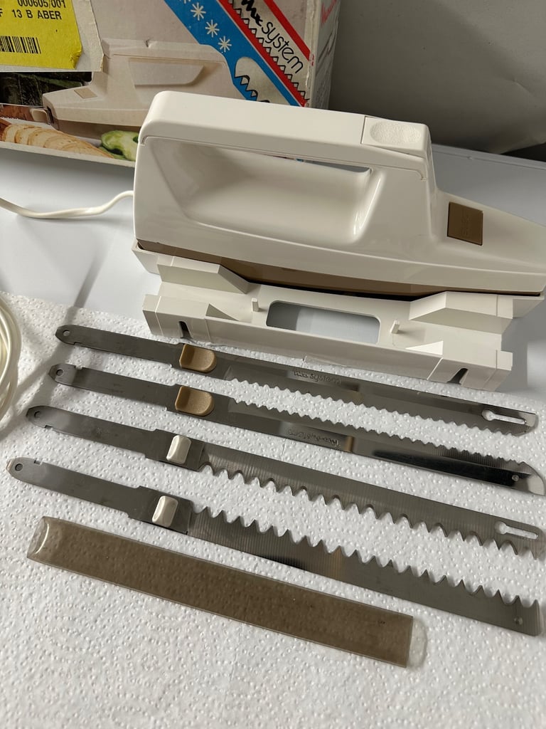 Moulinex Electric Kitchen bladed carver