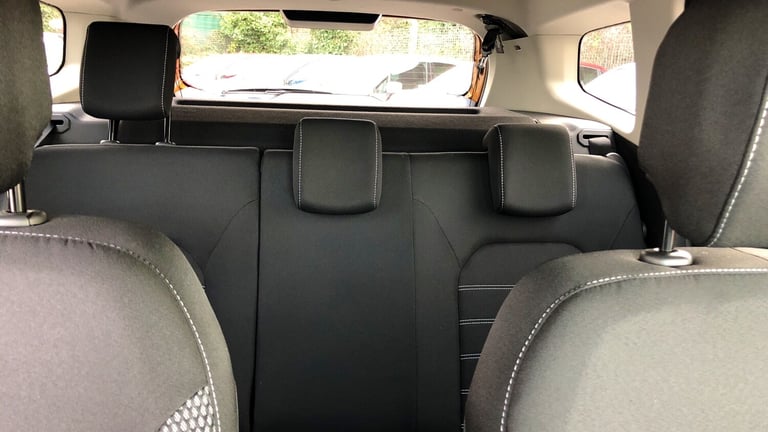 2019 Dacia Duster 1.6 SCe Prestige 5dr Petrol Estate Estate Petrol Manual