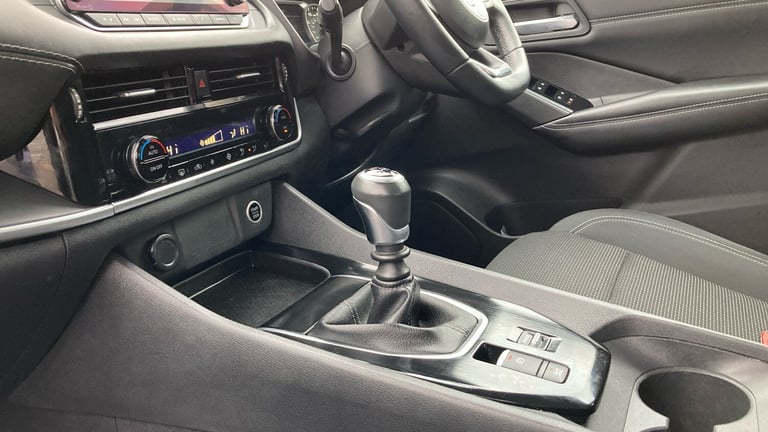 2021 Nissan Qashqai 1.3 DiG-T MH Acenta Premium 5dr Petrol Hatchback Hatchback Petrol Manual
