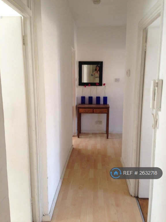 4 bedroom flat in Seymour House, London, NW1 (4 bed) (#2632718)