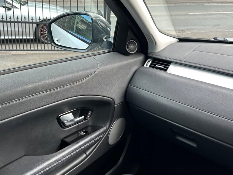 2016 Land Rover Range Rover Evoque 2.0 TD4 SE Tech Auto 4WD Euro 6 (s/s) 5dr ESTATE Diesel Automatic