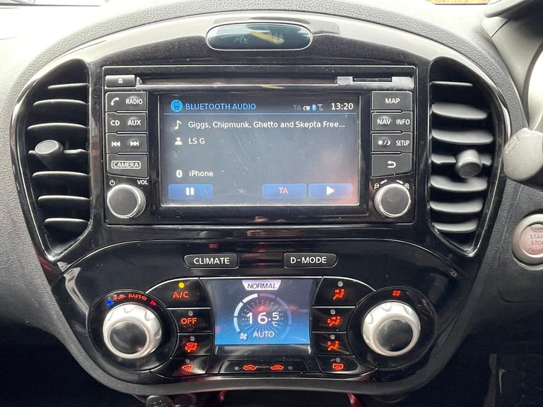 2015 Nissan Juke 1.6 Tekna XTRON Euro 5 5dr HATCHBACK Petrol Automatic