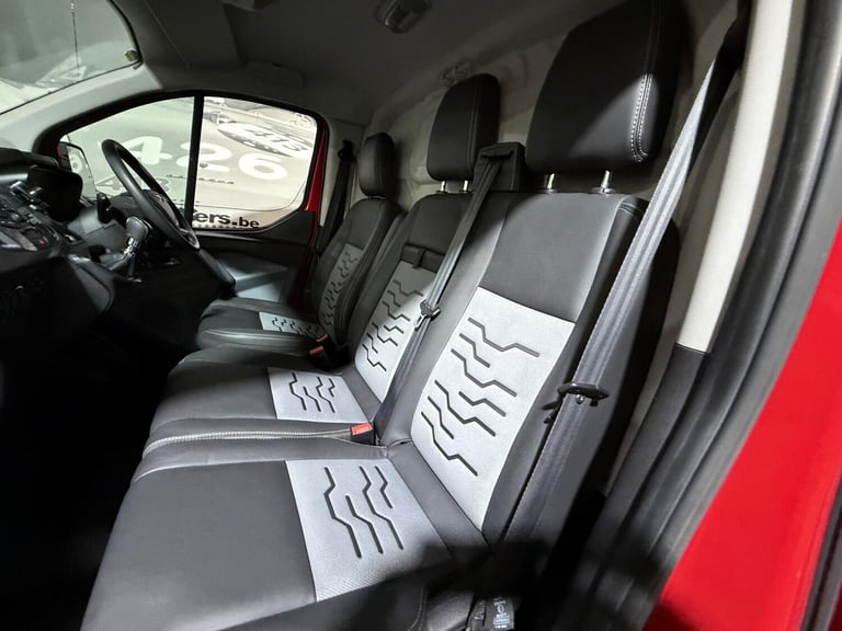 2014 Ford Transit Custom 2.2 TDCi 290 Sport L1 H1 5dr PANEL VAN Diesel Manual