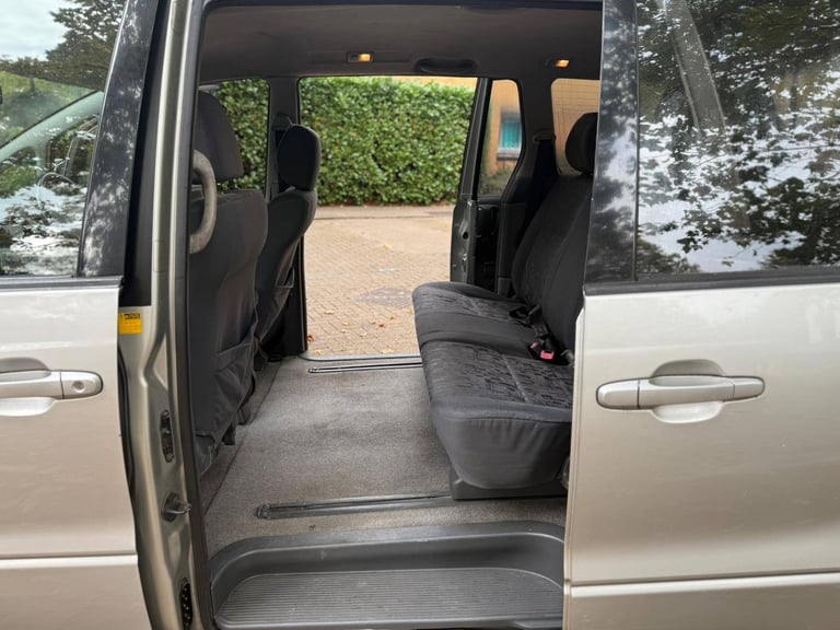 ULEZ FREE, Toyota, PREVIA, MPV, 2004, AUTOMATIC, 2362 (cc), 5 doors