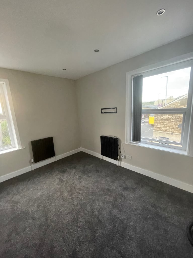 Property To Let Birkehshaw West Yorkshire 