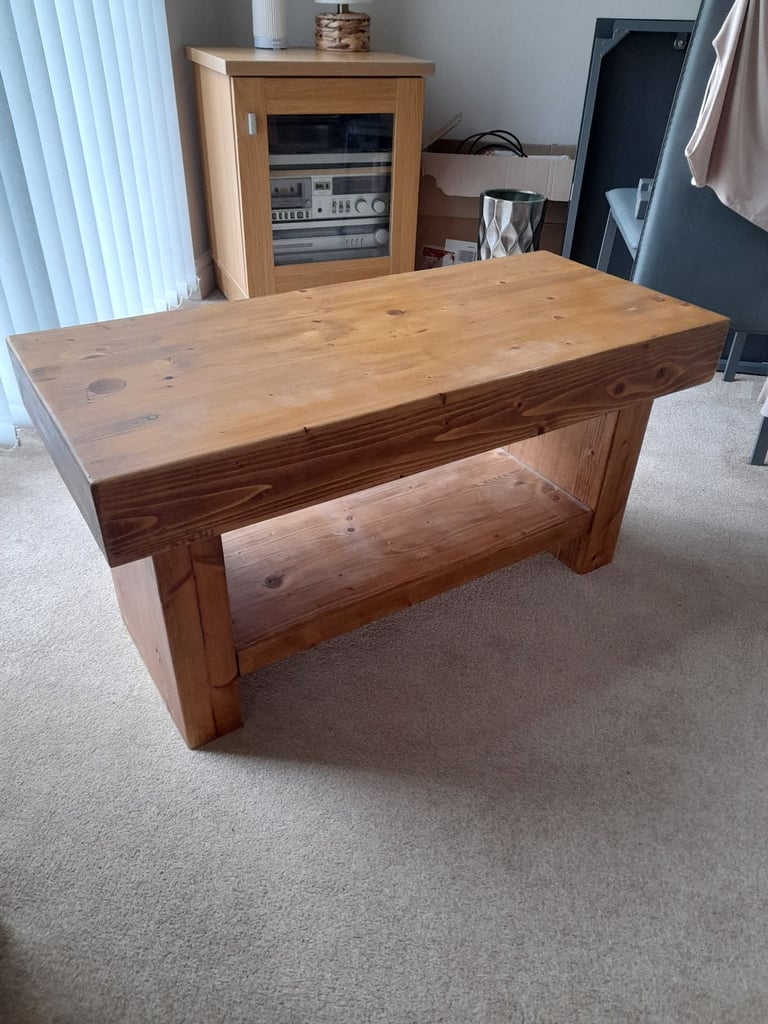 image for Solid oak coffee table 