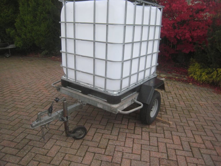 Erde 142 flatbed water bowser trailerJockey wheel1000 litre IBC tankRoad lights.