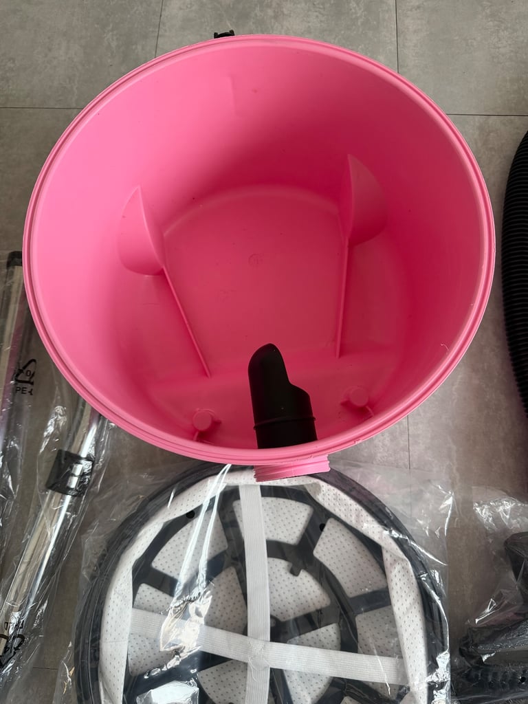 Hetty (Henry) Numatic Hoover Vacuum Cleaner & New Accessories #3