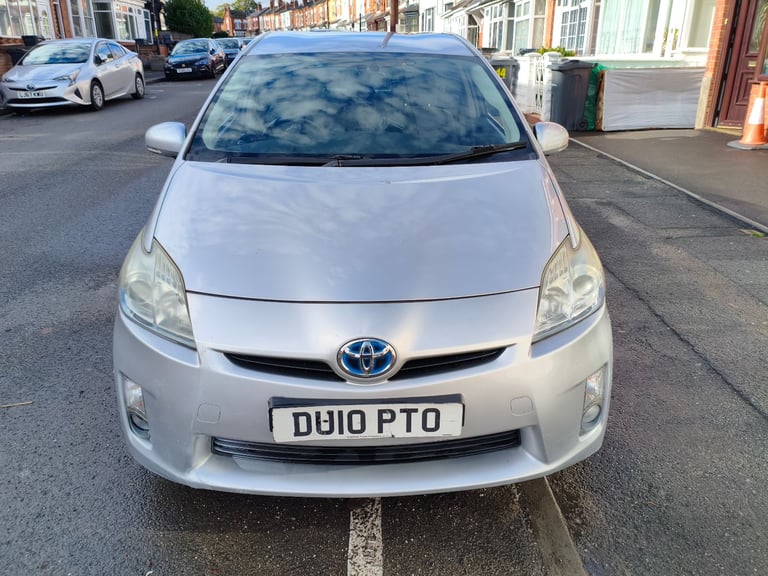 Toyota Prius hybrid 1.8 ltr petrol