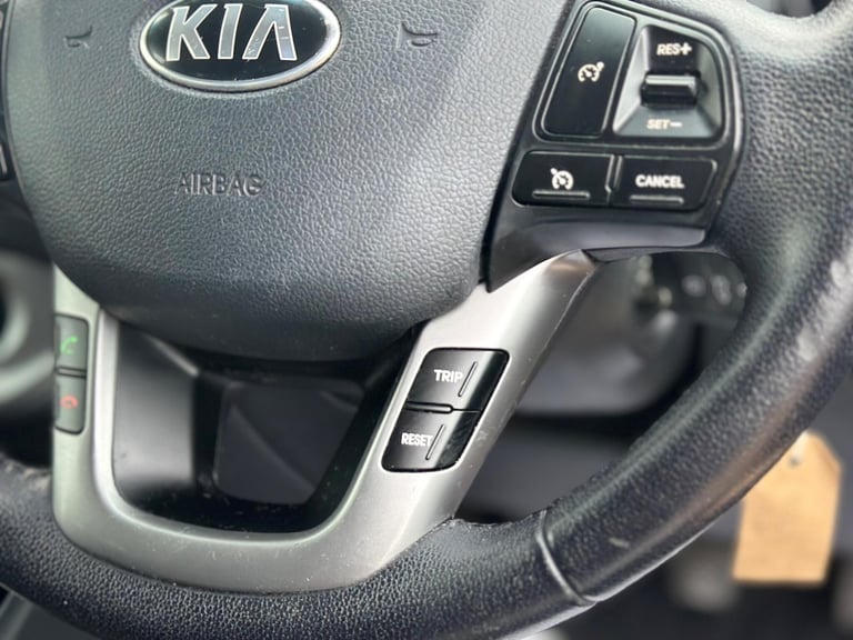 2012 Kia Rio 1.4 3 Euro 5 5dr HATCHBACK Petrol Manual