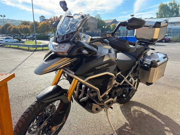 Triumph Tiger 1200 Rally Explorer 2025