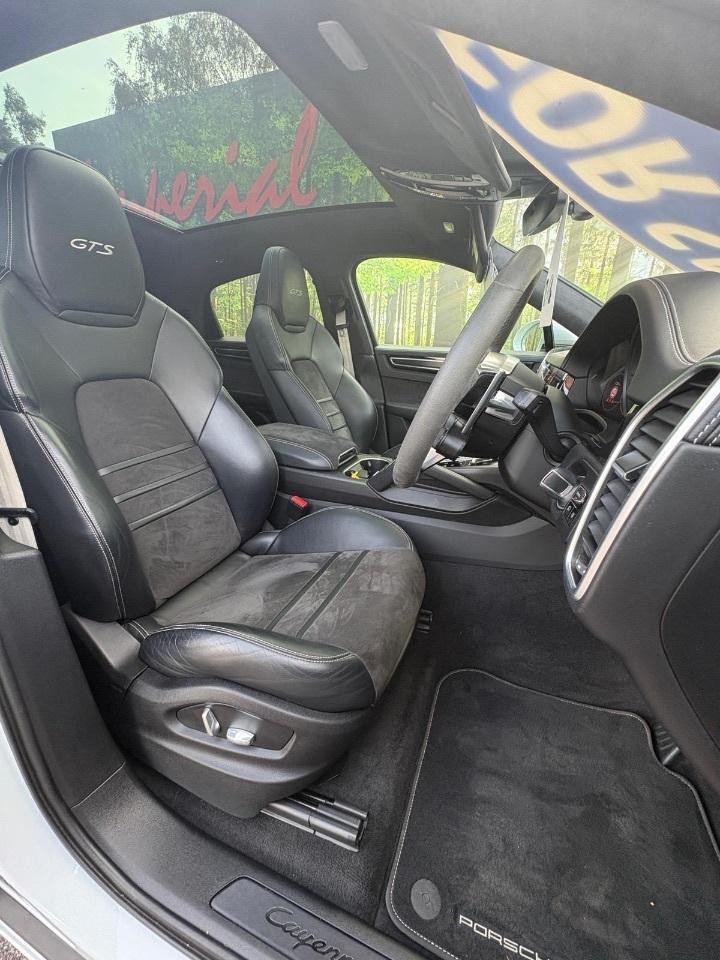 2020 Porsche Cayenne GTS 5dr Tiptronic S 5 door Coupe 