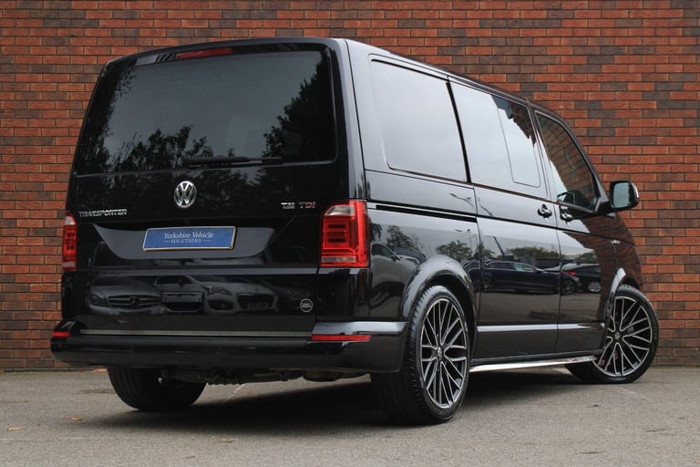 2019 Volkswagen Transporter 2.0 BiTDI T32 BlueMotion Tech Highline Kombi DSG FWD SWB Euro 6 (s/s)...